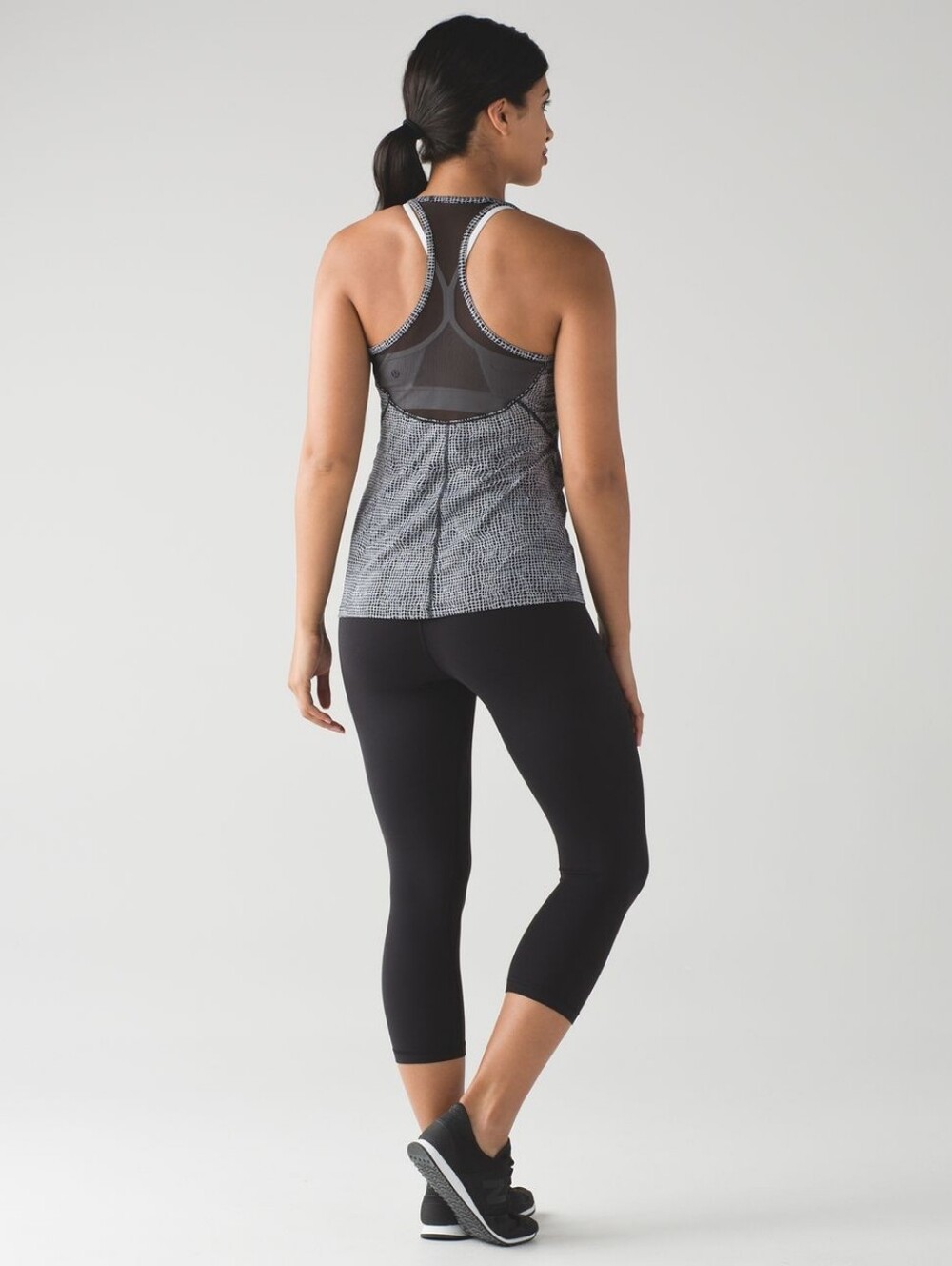 Lululemon Wild And Free TankFall Net White Black / Black